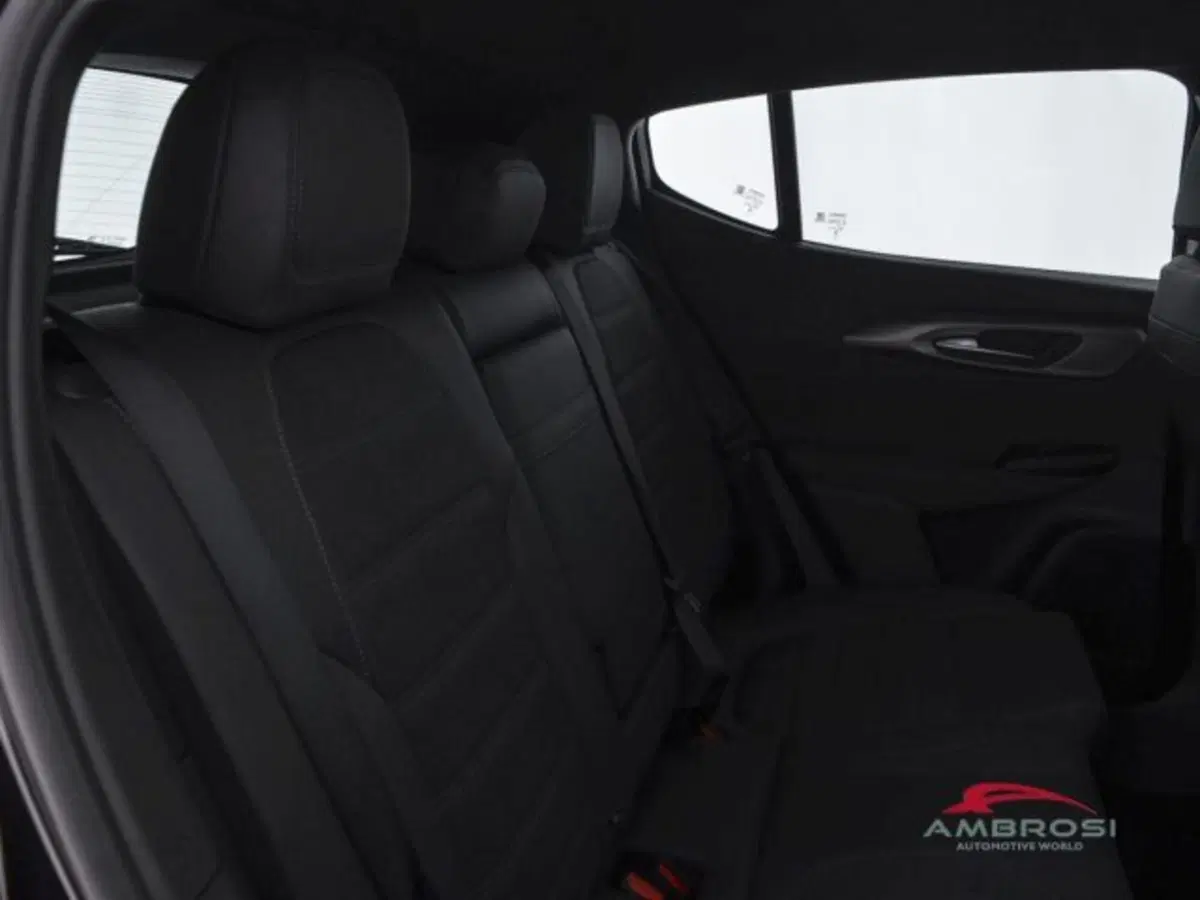 Alfa Romeo Tonale nuova a Perugia (11)