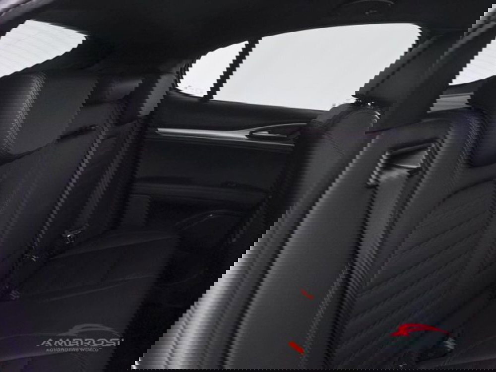 Alfa Romeo Stelvio usata a Perugia (11)