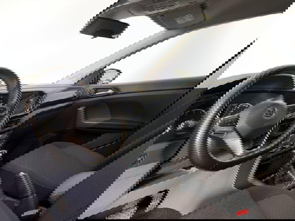 Volkswagen T-Cross usata a Monza e Brianza (11)