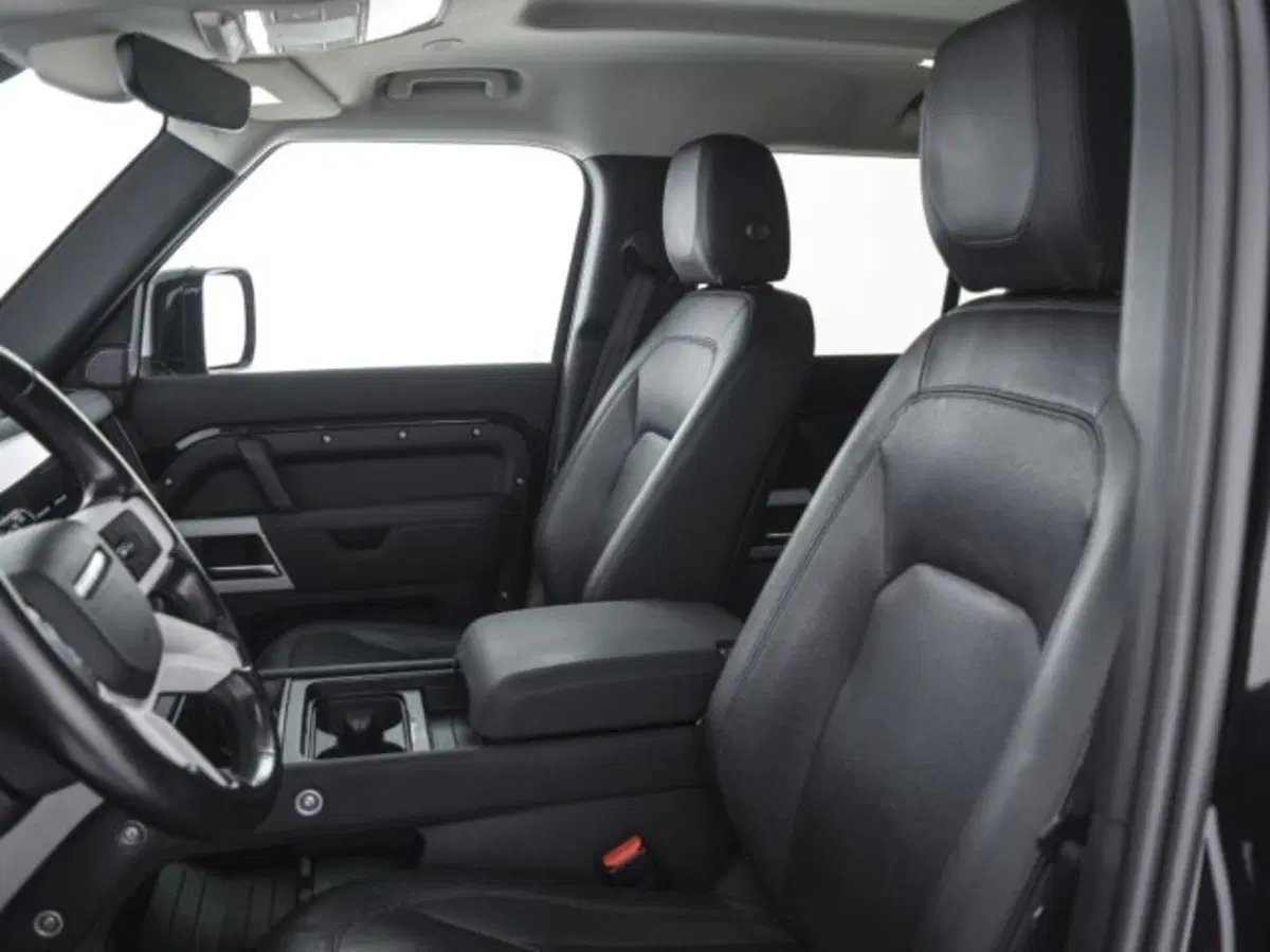 Land Rover Defender usata a Perugia (14)