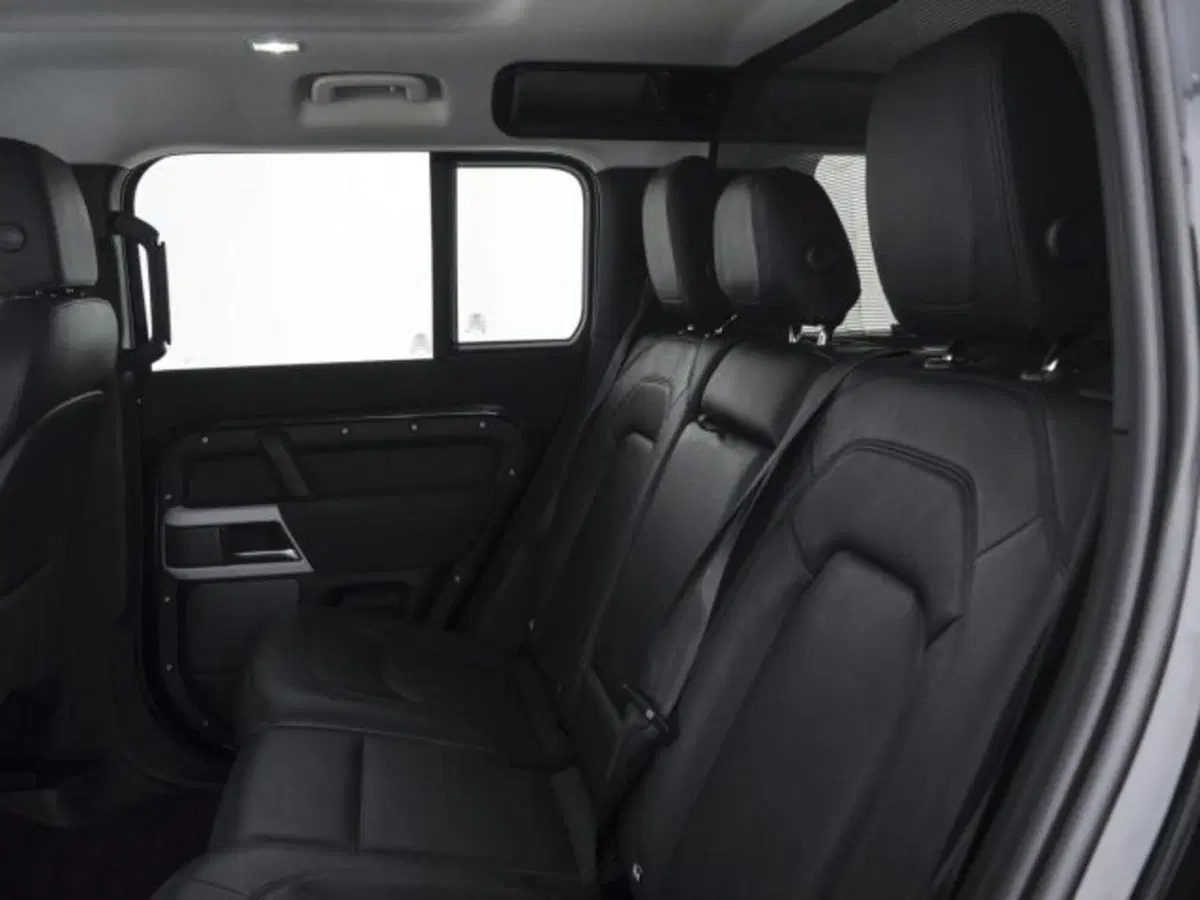 Land Rover Defender usata a Perugia (15)