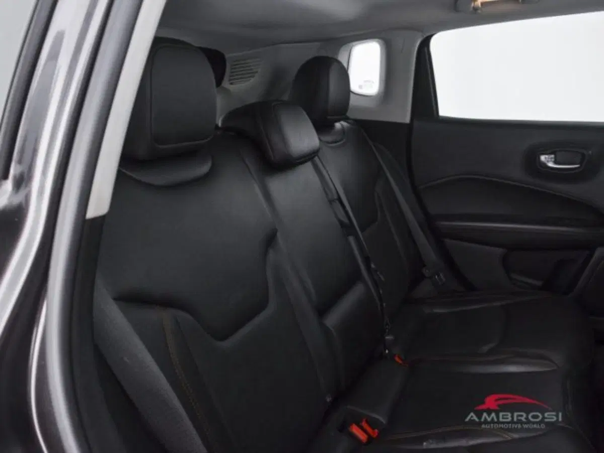 Jeep Compass usata a Perugia (11)