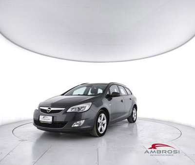 Opel Astra Station Wagon 1.7 CDTI 110CV Station Wagon Cosmo del 2011 usata a Corciano