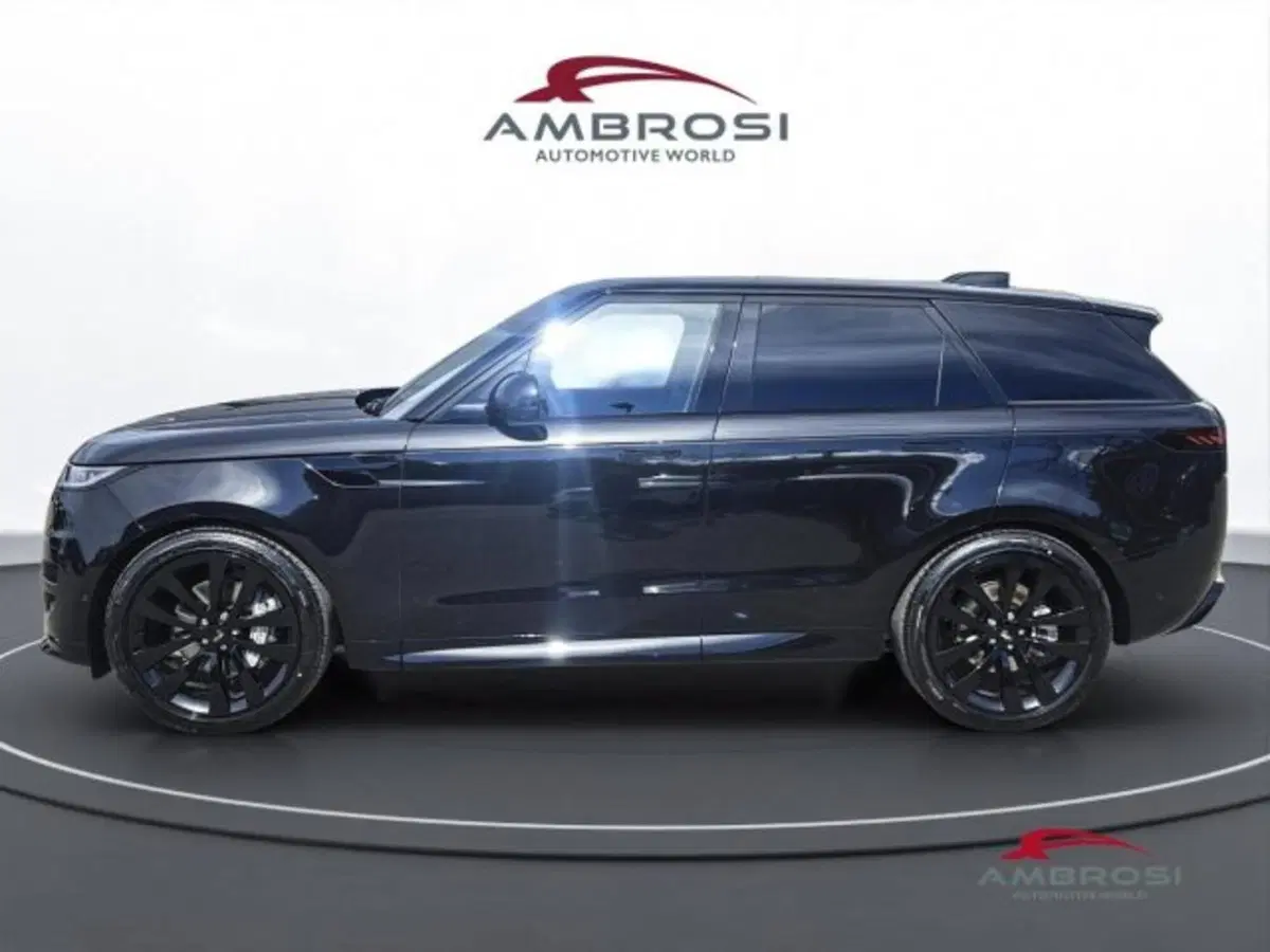 Land Rover Range Rover Sport nuova a Perugia (6)