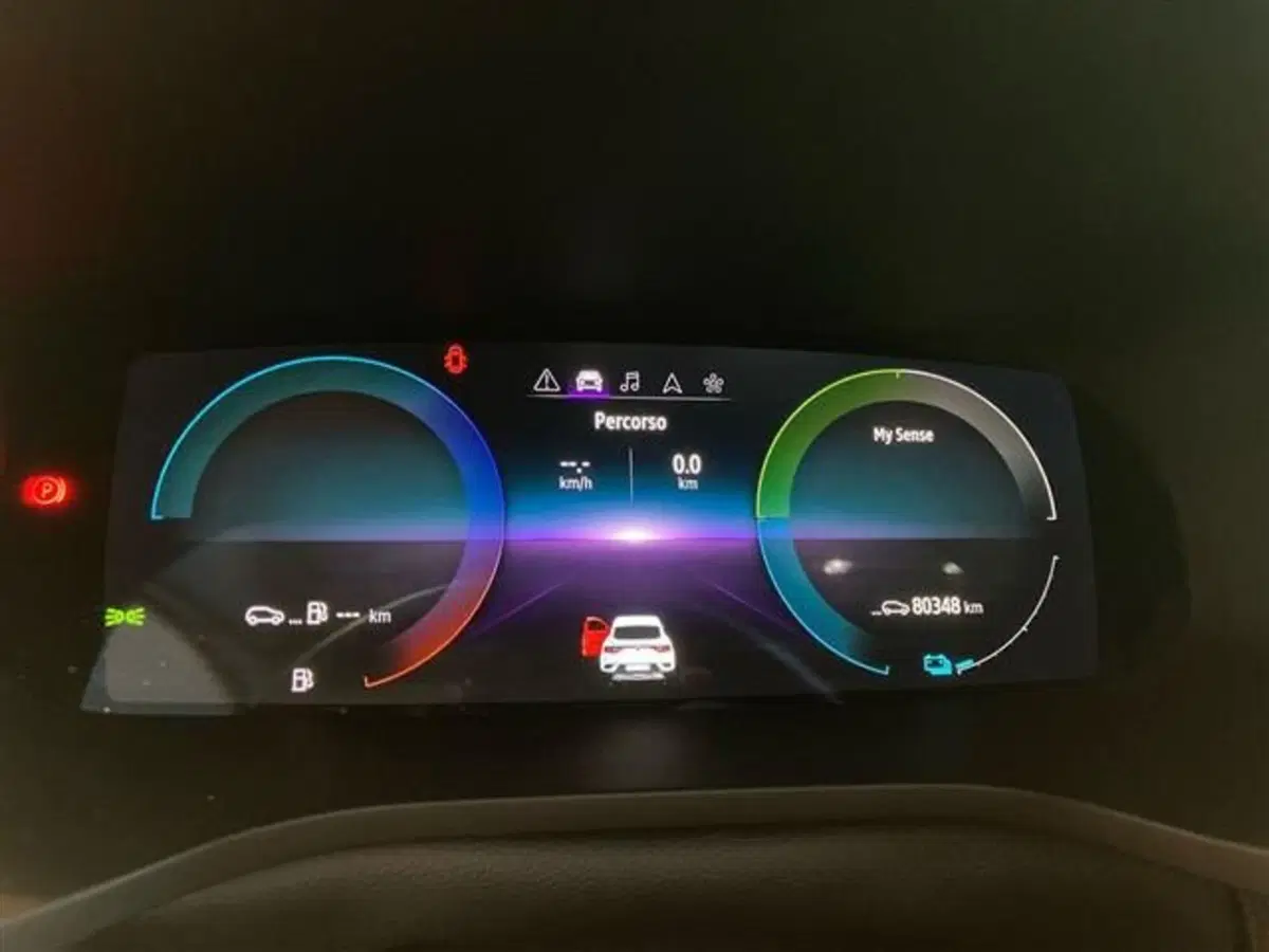 Renault Arkana usata a Como (16)