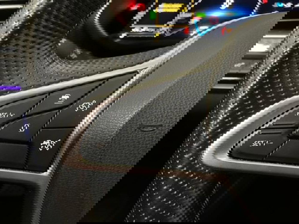 Renault Arkana usata a Como (17)