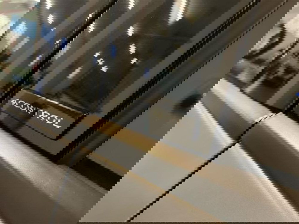 Renault Espace usata a Como (14)