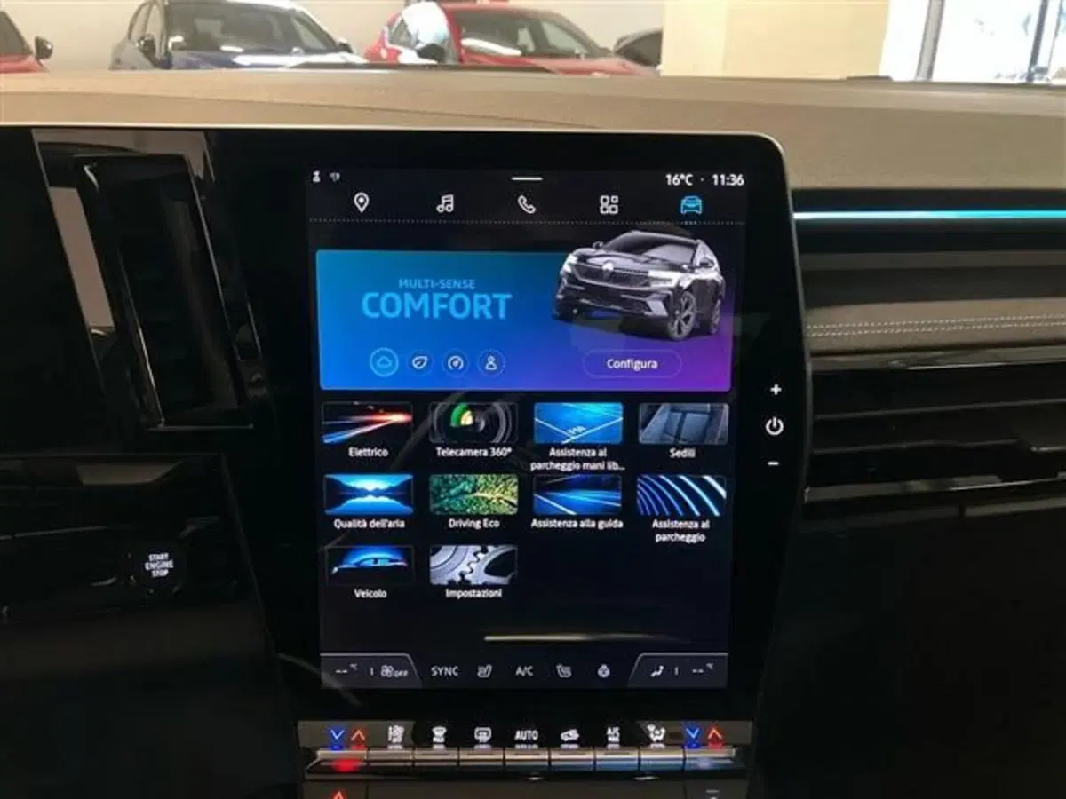 Renault Espace usata a Como (16)