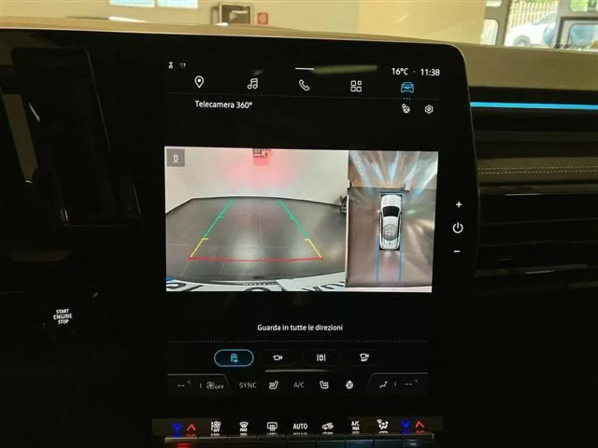 Renault Espace usata a Como (17)
