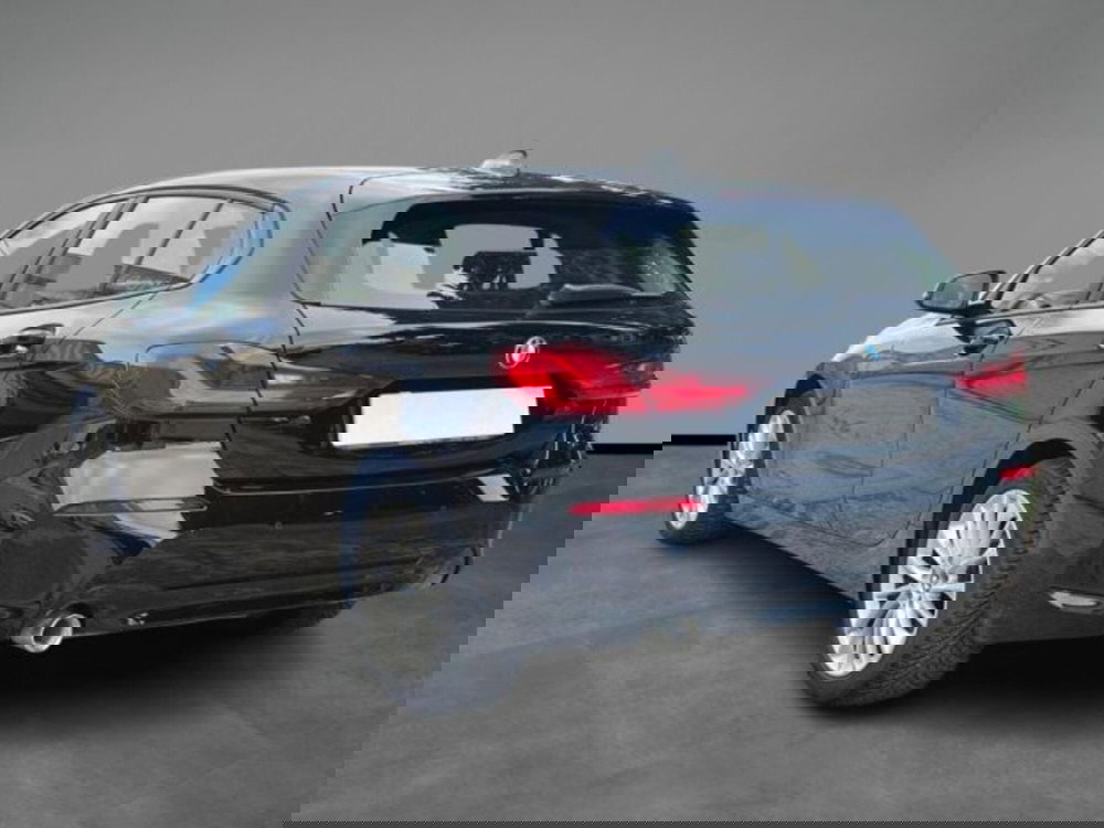 BMW Serie 1 usata a Lecce (3)
