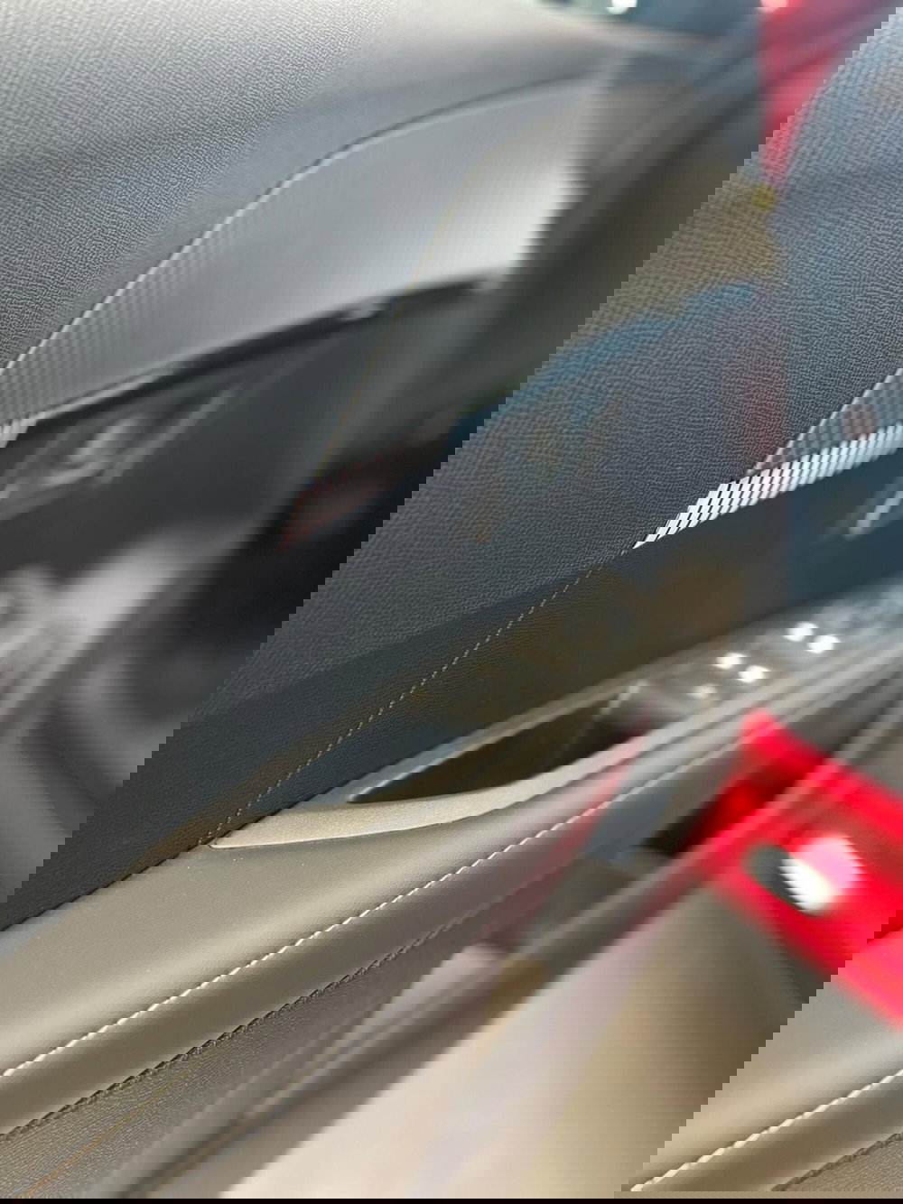 Peugeot 208 nuova a Sassari (14)