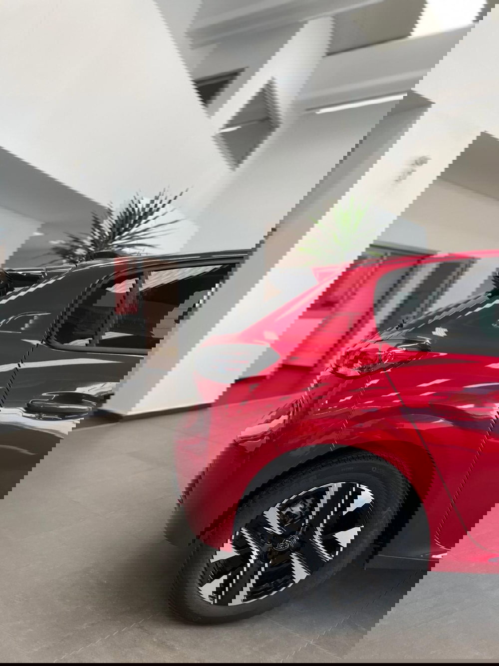 Peugeot 208 nuova a Sassari (5)