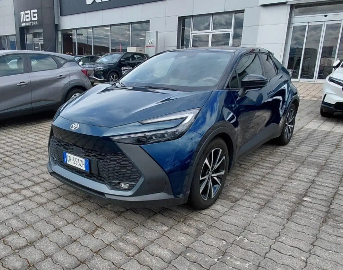 Toyota Toyota C-HR usata a Cosenza