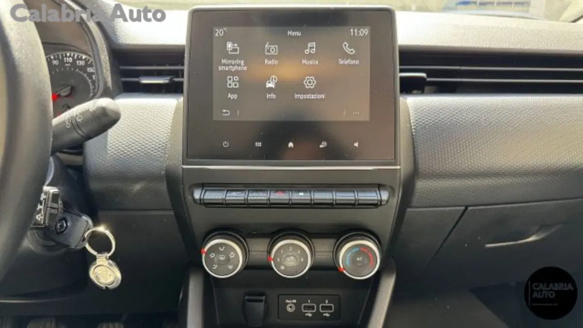 Renault Clio usata a Reggio Calabria (16)