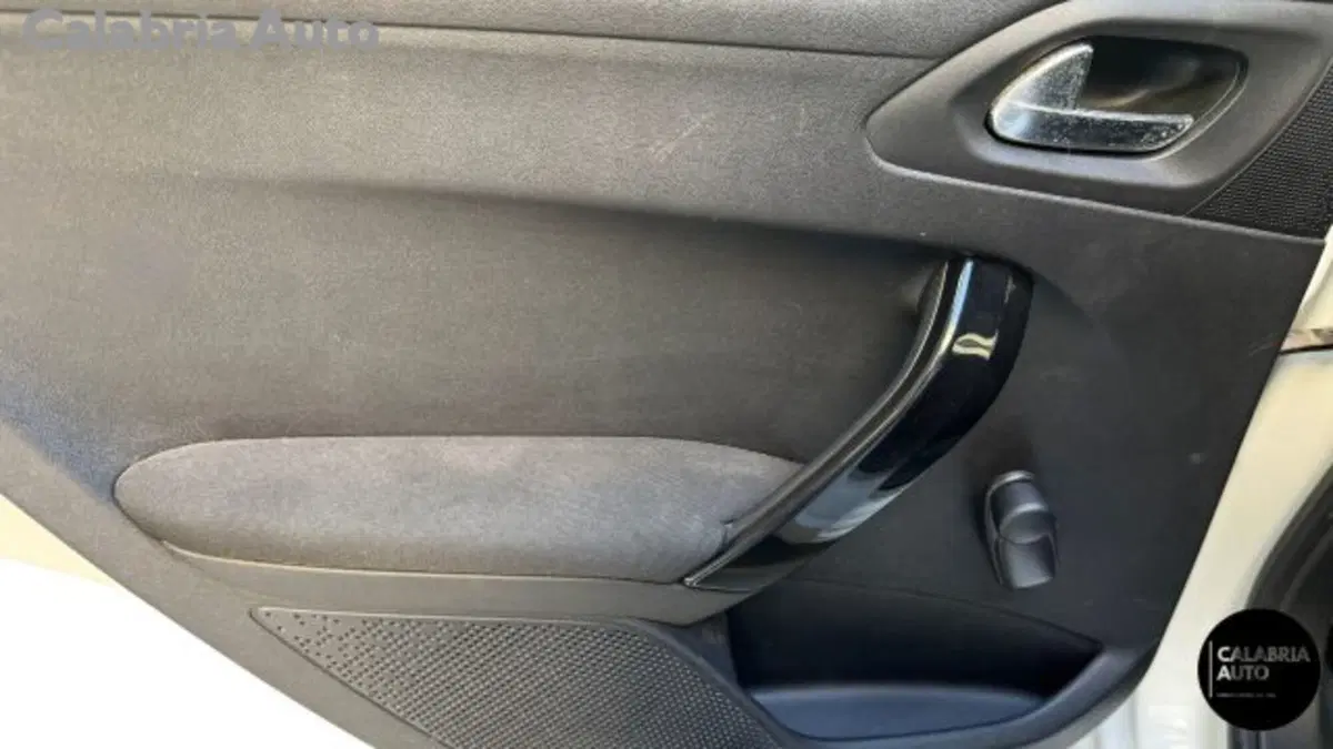 Peugeot 208 usata a Reggio Calabria (18)