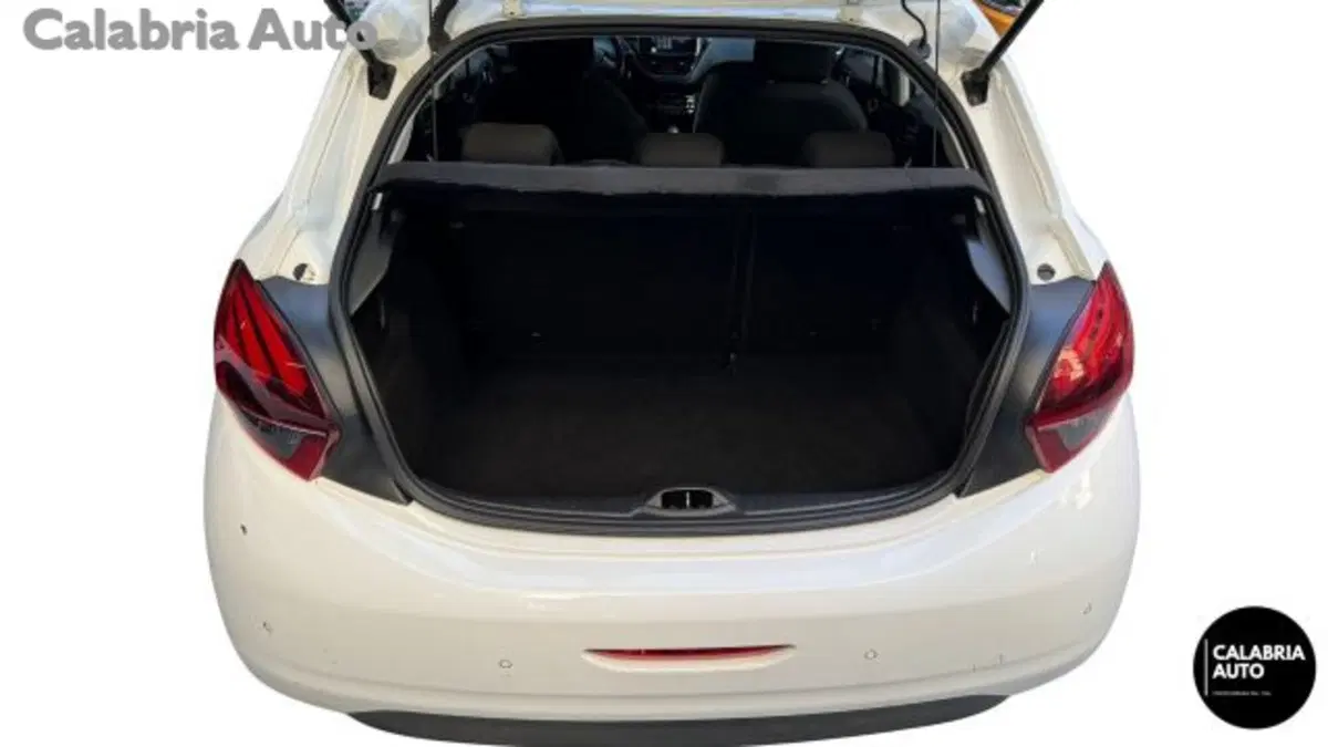 Peugeot 208 usata a Reggio Calabria (5)