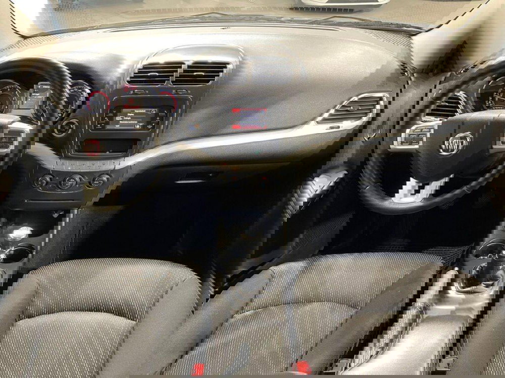 Fiat Freemont usata a Sondrio (12)