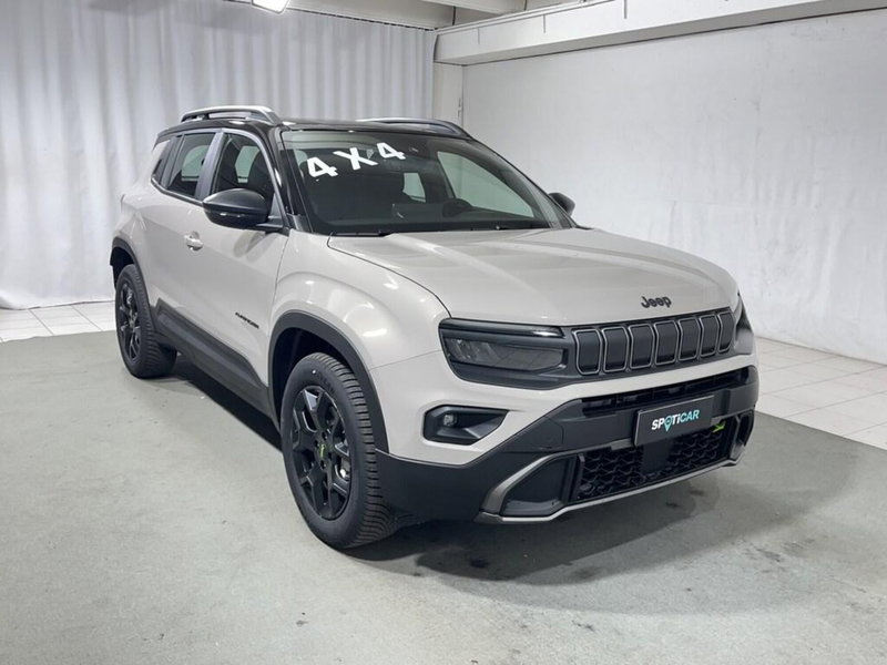Jeep Avenger nuova a Sondrio (7)
