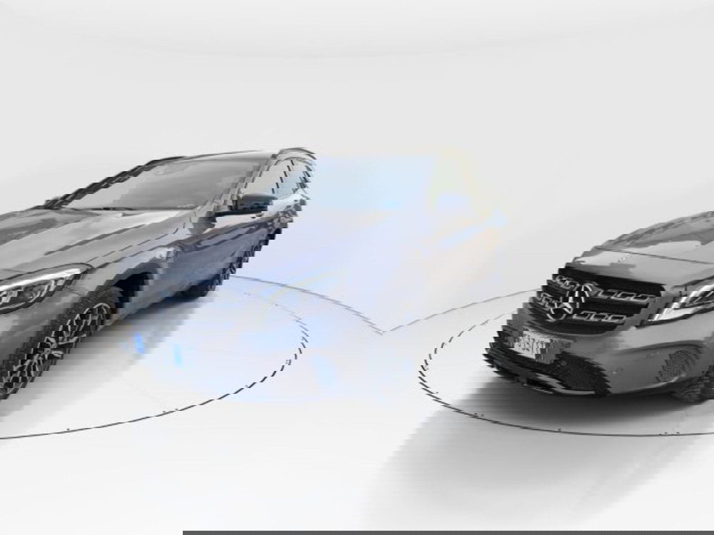 Mercedes-Benz GLA SUV usata a Modena (3)