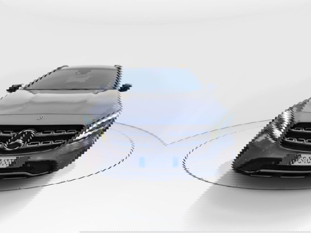 Mercedes-Benz GLA SUV usata a Modena (4)