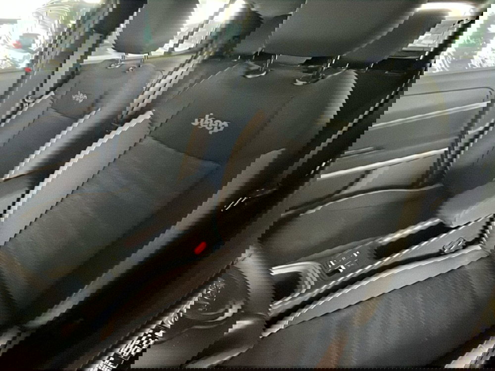 Jeep Avenger usata a Lecce (10)