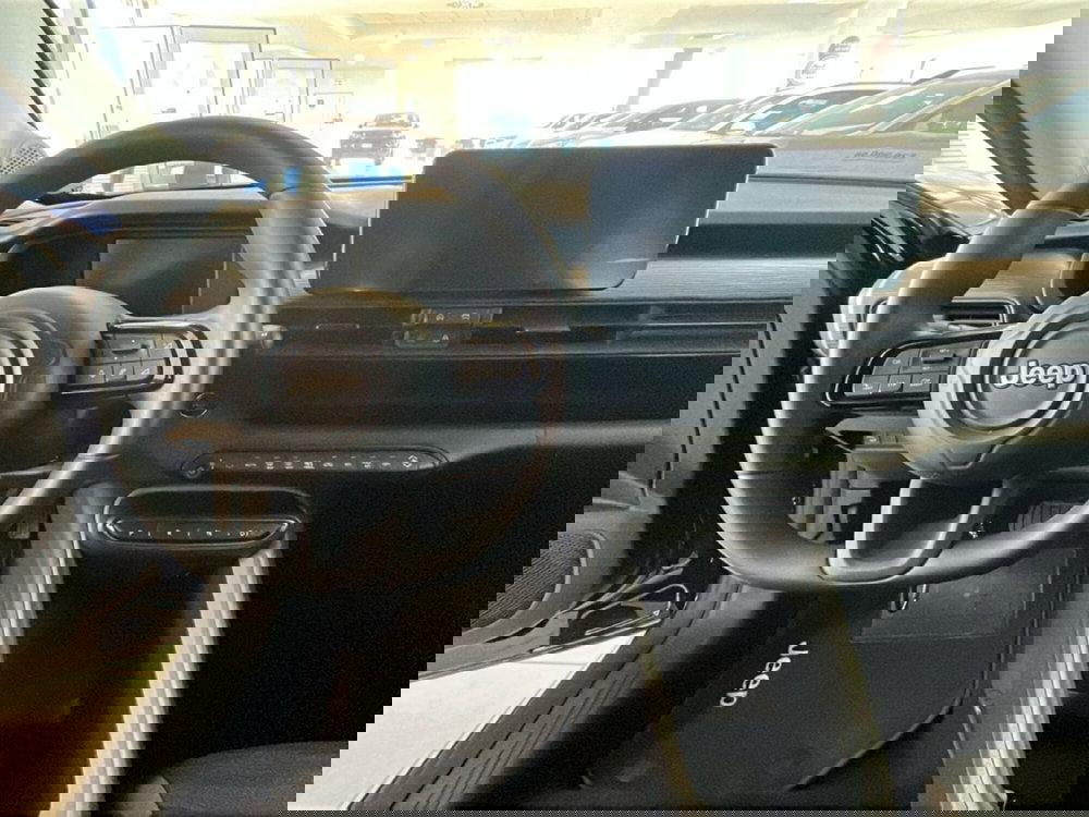 Jeep Avenger usata a Lecce (12)