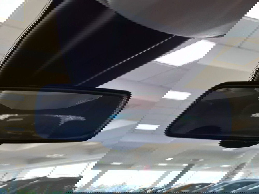 Jeep Avenger usata a Lecce (19)