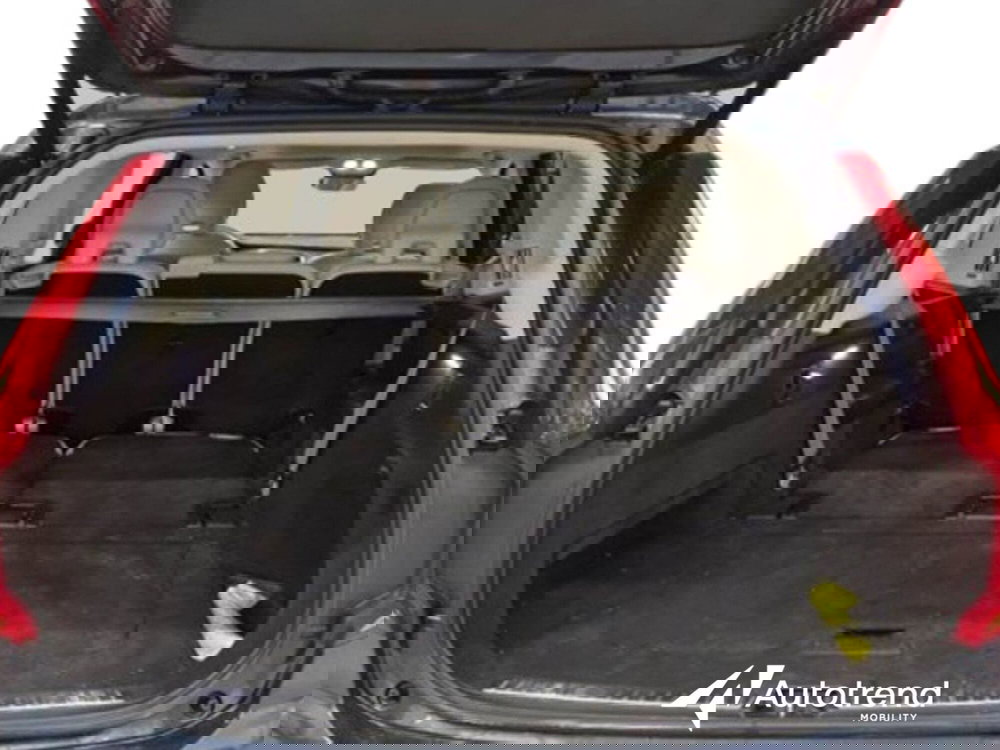 Volvo XC90 usata a Bari (15)