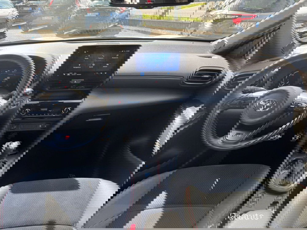 Toyota Yaris Cross usata a Como (4)