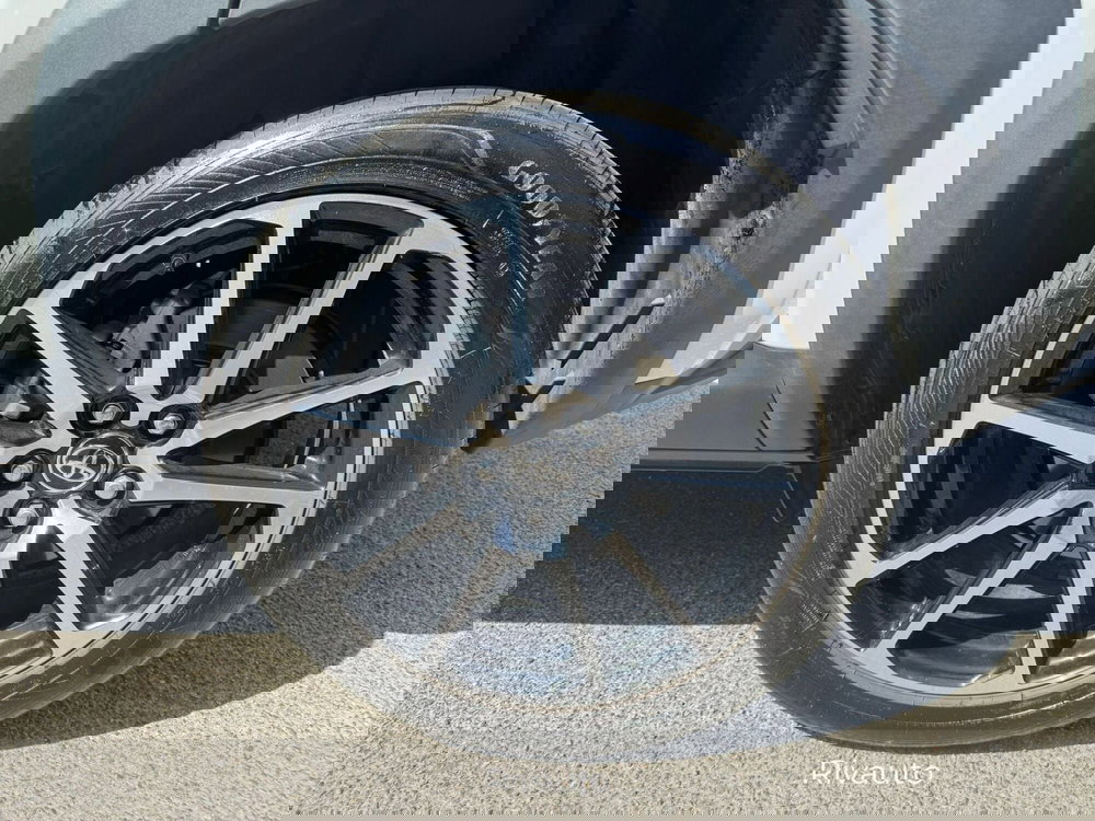 Toyota Yaris Cross usata a Como (7)