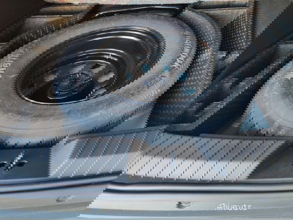 Dacia Duster usata a Como (11)