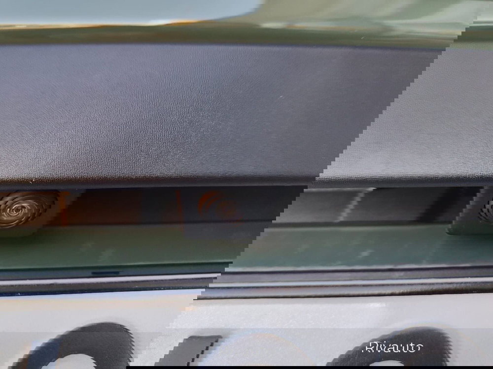 Dacia Duster usata a Como (16)