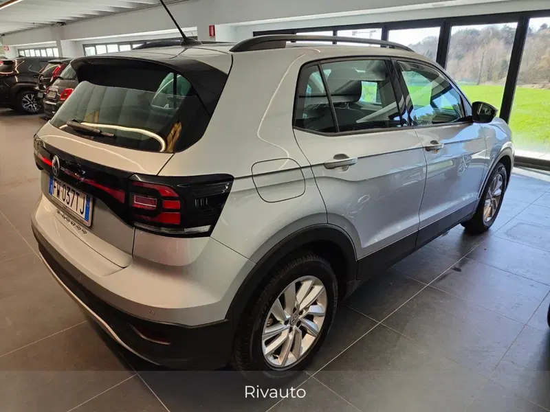 Volkswagen T-Cross usata a Como (12)