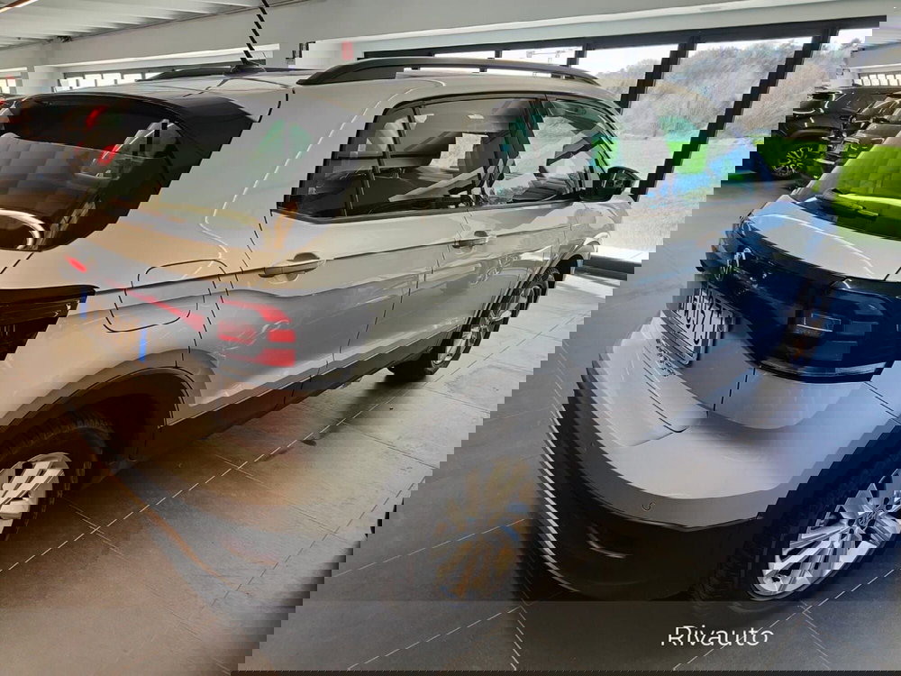 Volkswagen T-Cross usata a Como (12)