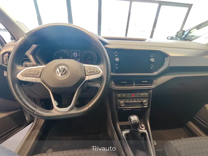 Volkswagen T-Cross usata a Como (5)