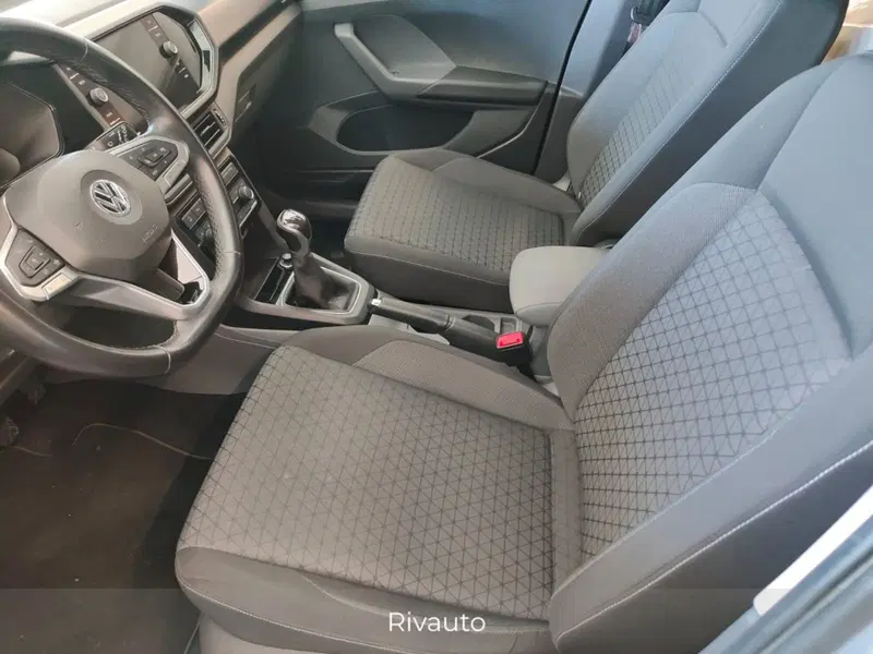 Volkswagen T-Cross usata a Como (6)