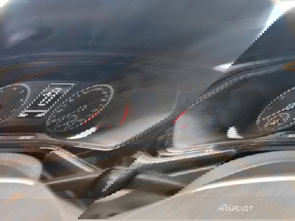 Volkswagen T-Cross usata a Como (7)