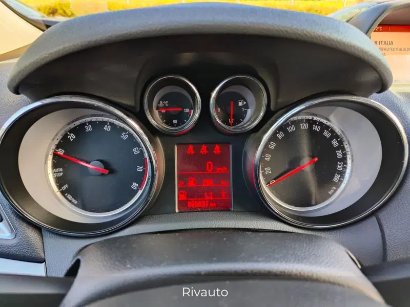 Opel Mokka usata a Como (10)
