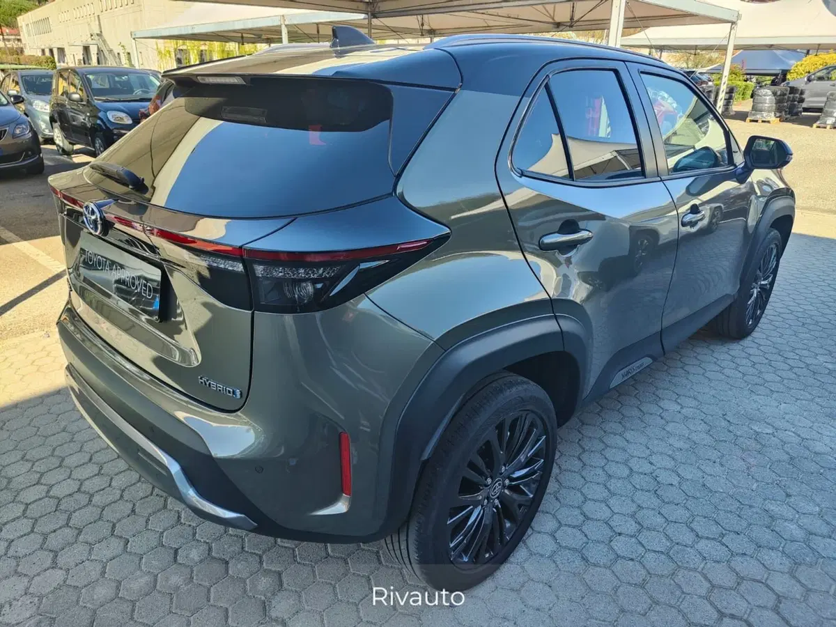 Toyota Yaris Cross usata a Como (12)