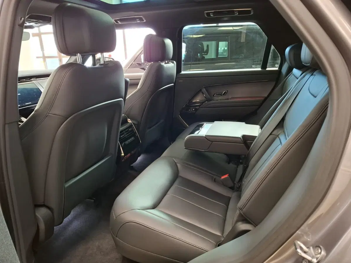 Land Rover Range Rover usata a Milano (12)