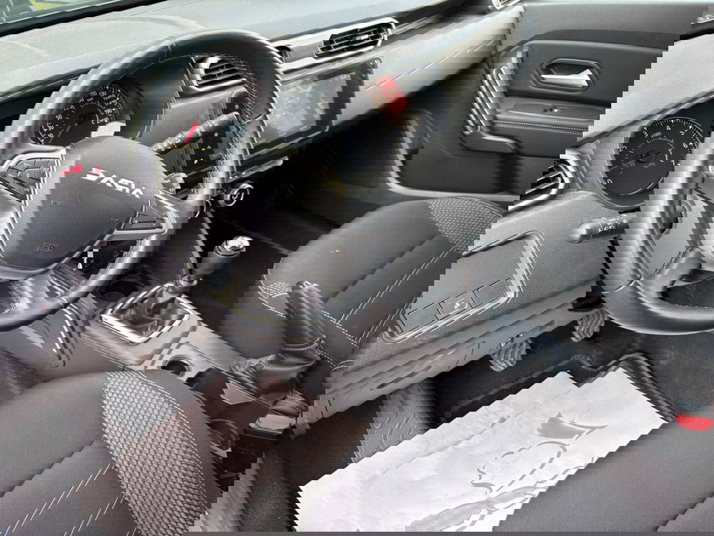 Dacia Duster usata a Bergamo (7)