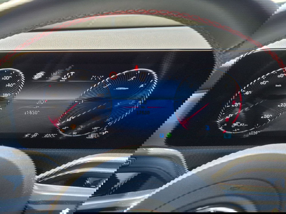 Mercedes-Benz CLA Shooting Brake usata  (14)