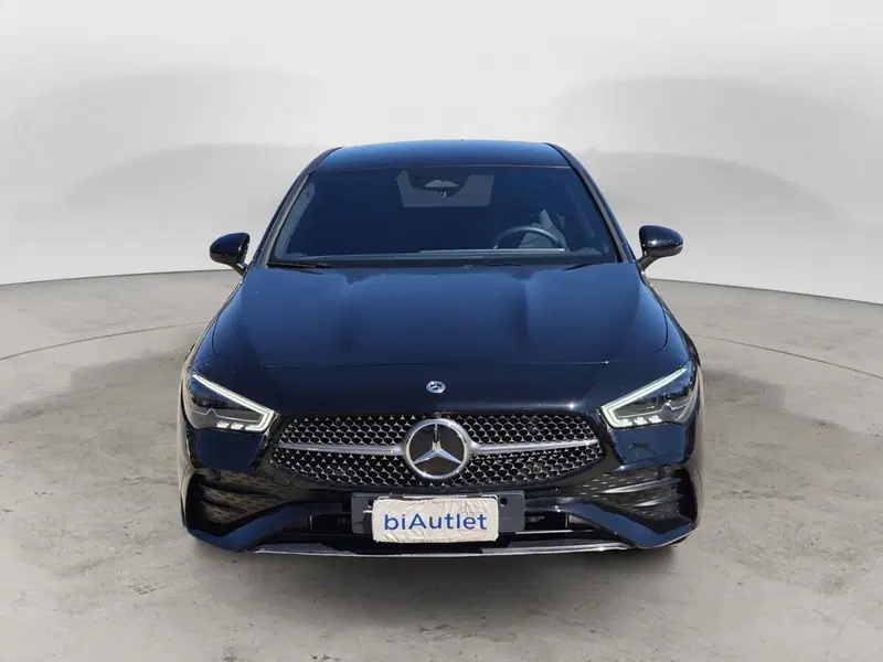 Mercedes-Benz CLA Shooting Brake usata  (2)