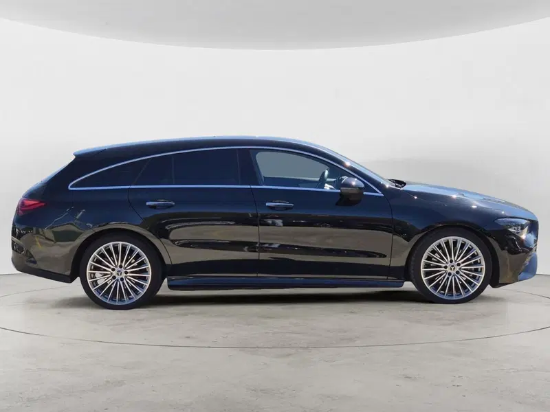 Mercedes-Benz CLA Shooting Brake usata  (5)