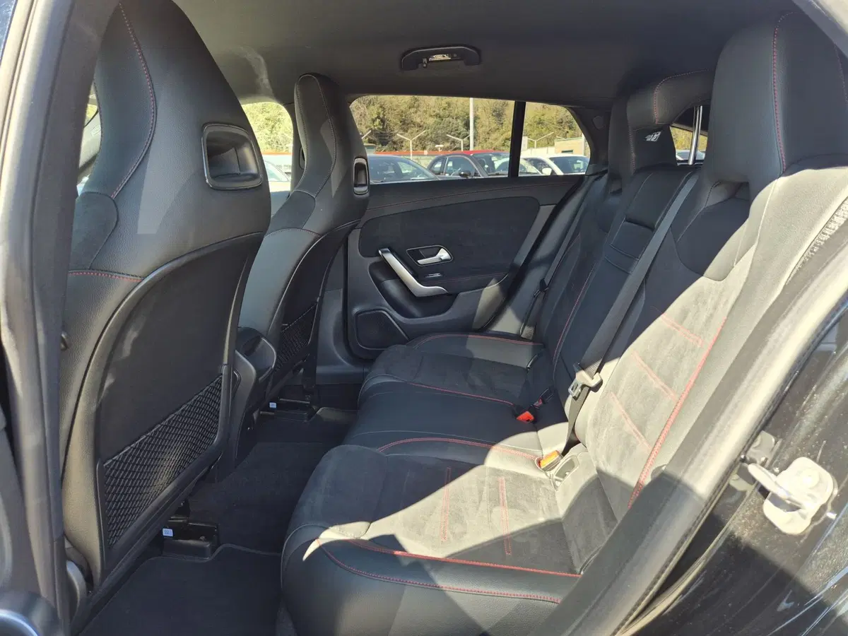 Mercedes-Benz CLA Shooting Brake usata  (7)