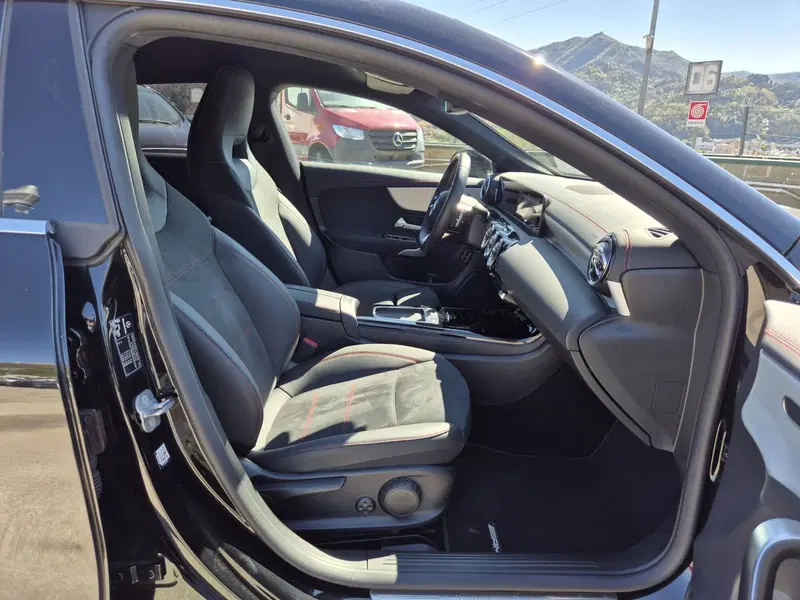 Mercedes-Benz CLA Shooting Brake usata  (9)