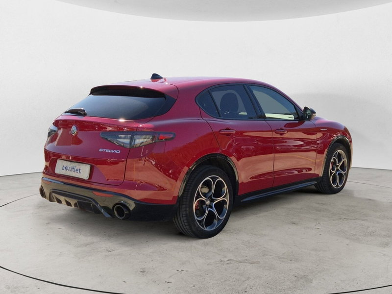 Alfa Romeo Stelvio usata  (4)