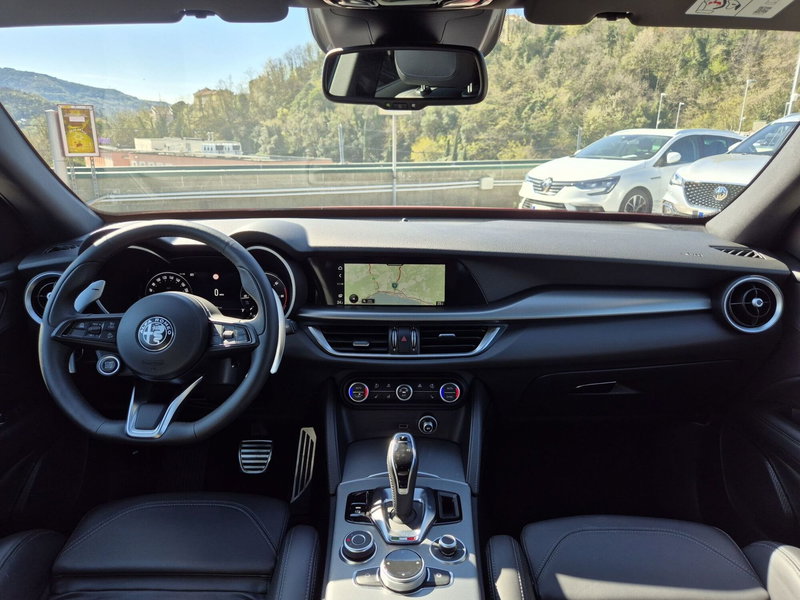 Alfa Romeo Stelvio usata  (8)