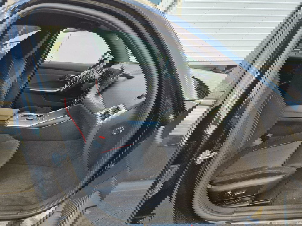 BMW Serie 3 Touring usata  (9)