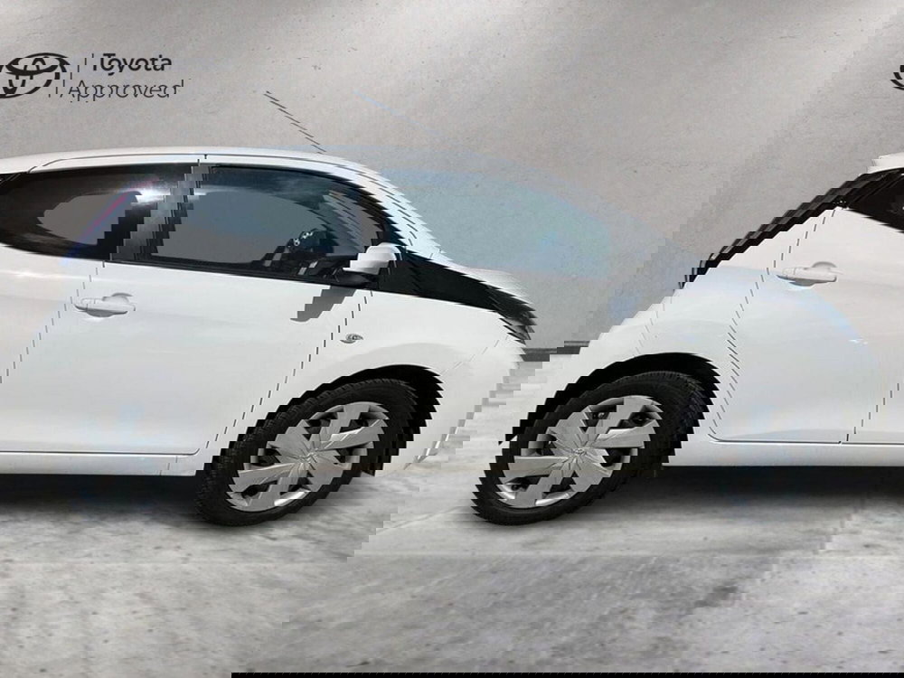 Toyota Aygo usata a Catania (4)